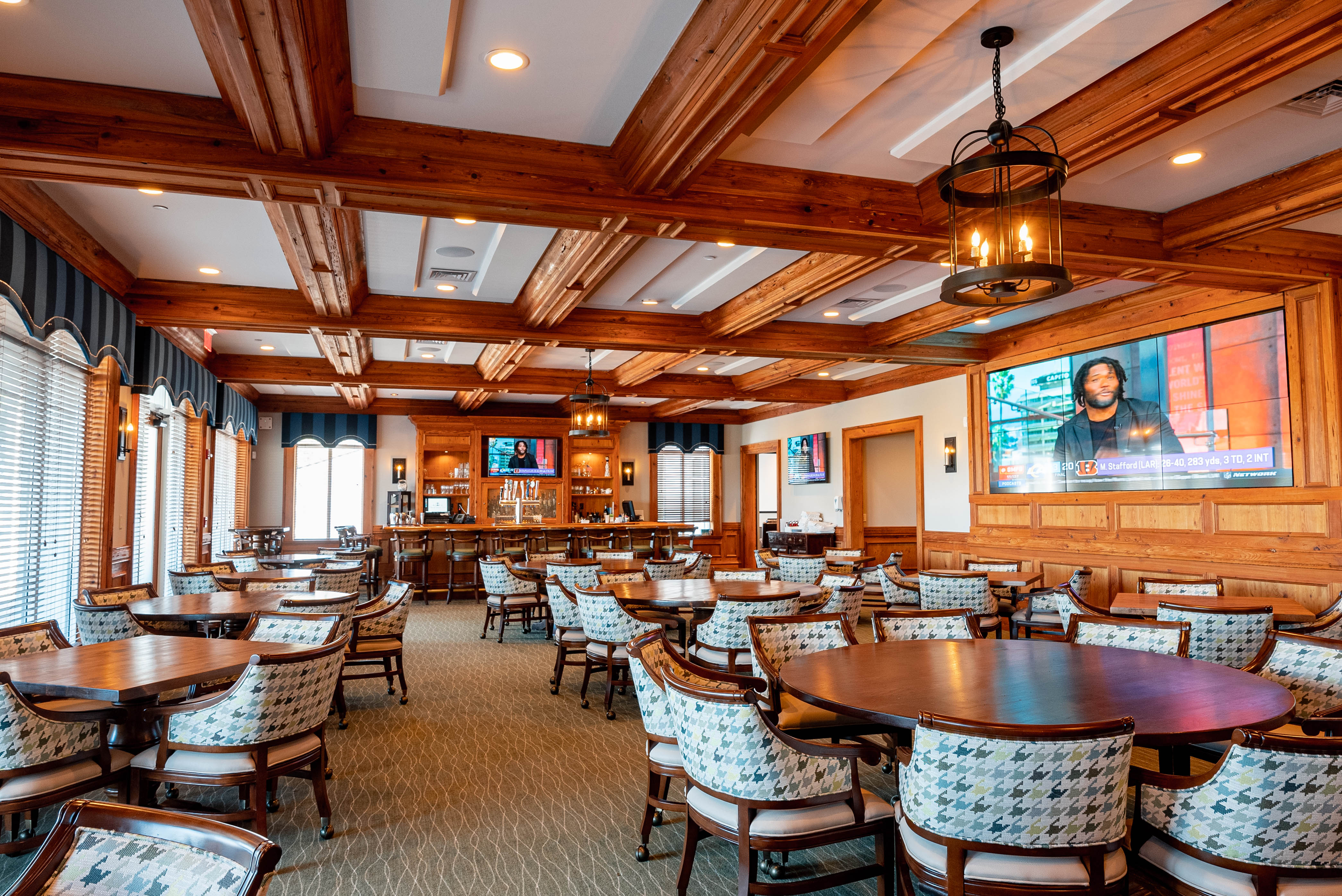 Men's Locker Room Lounge